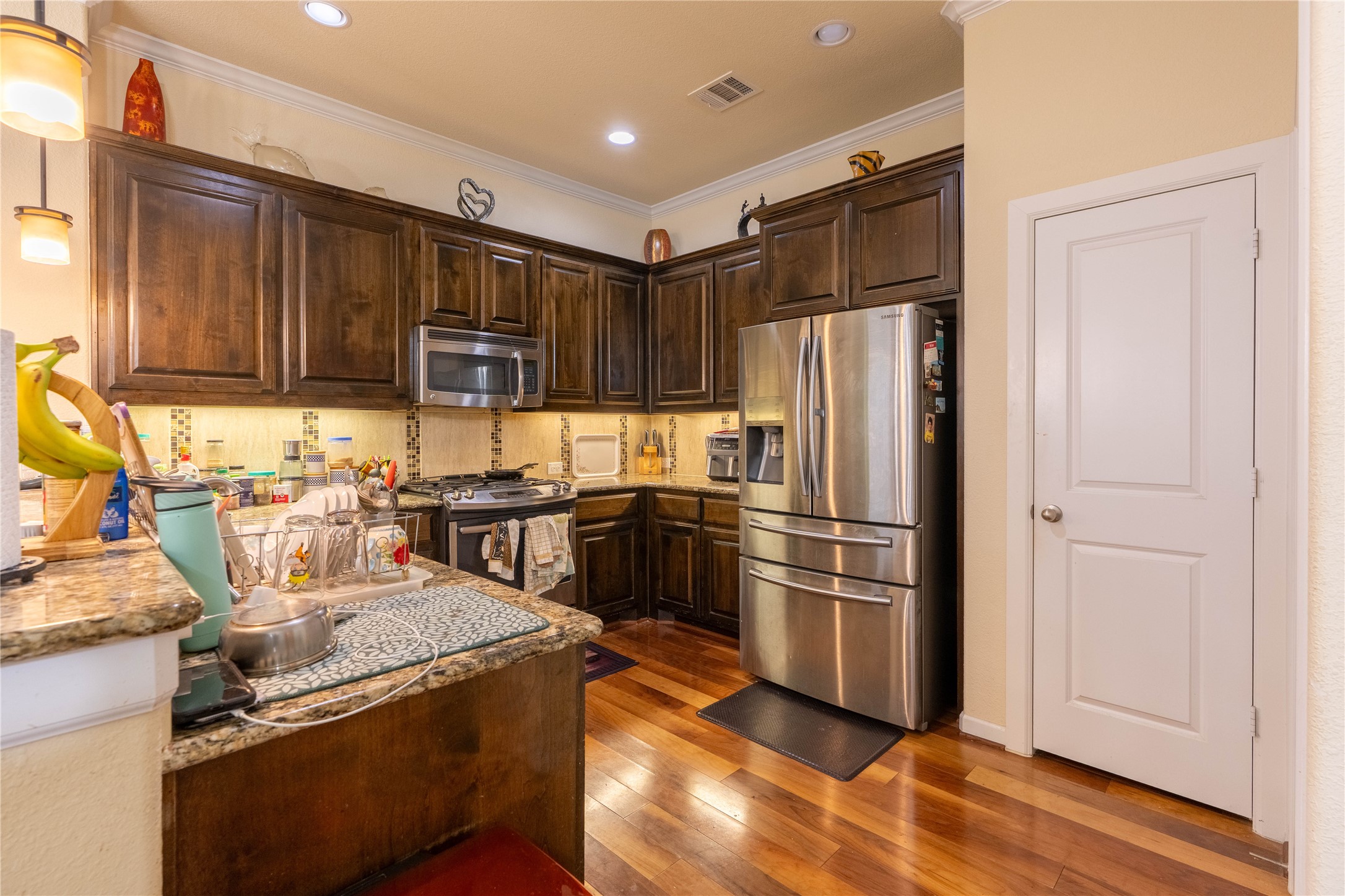 1226 Autumn Mist Way Arlington TX 76005