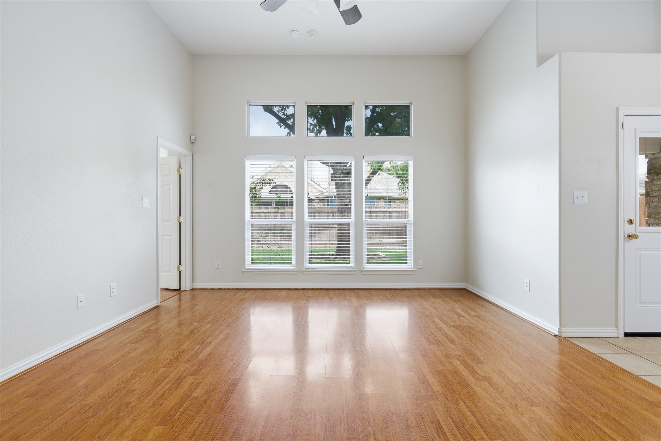6109 Gillispie Drive Fort Worth TX 76132