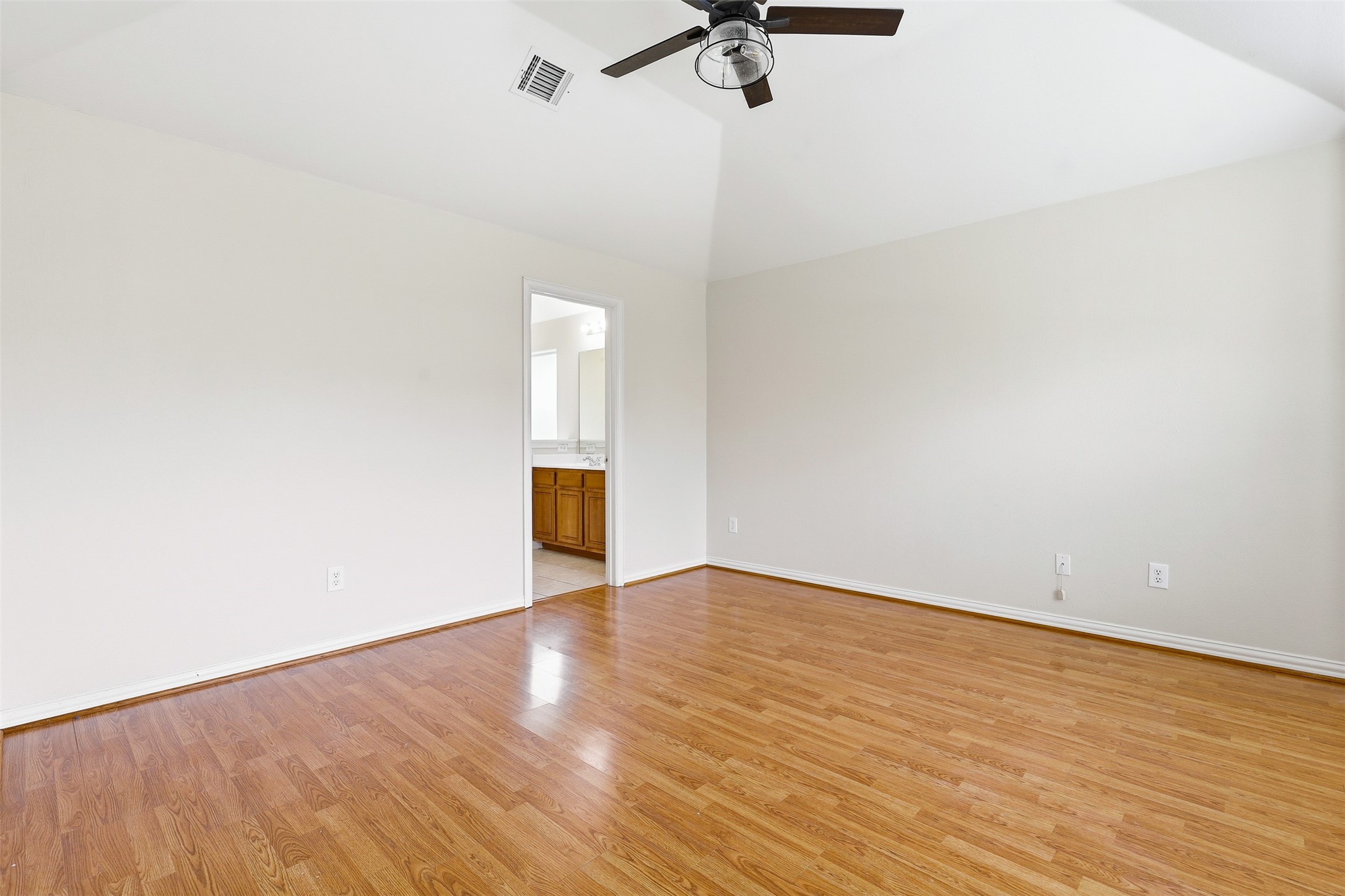 6109 Gillispie Drive Fort Worth TX 76132