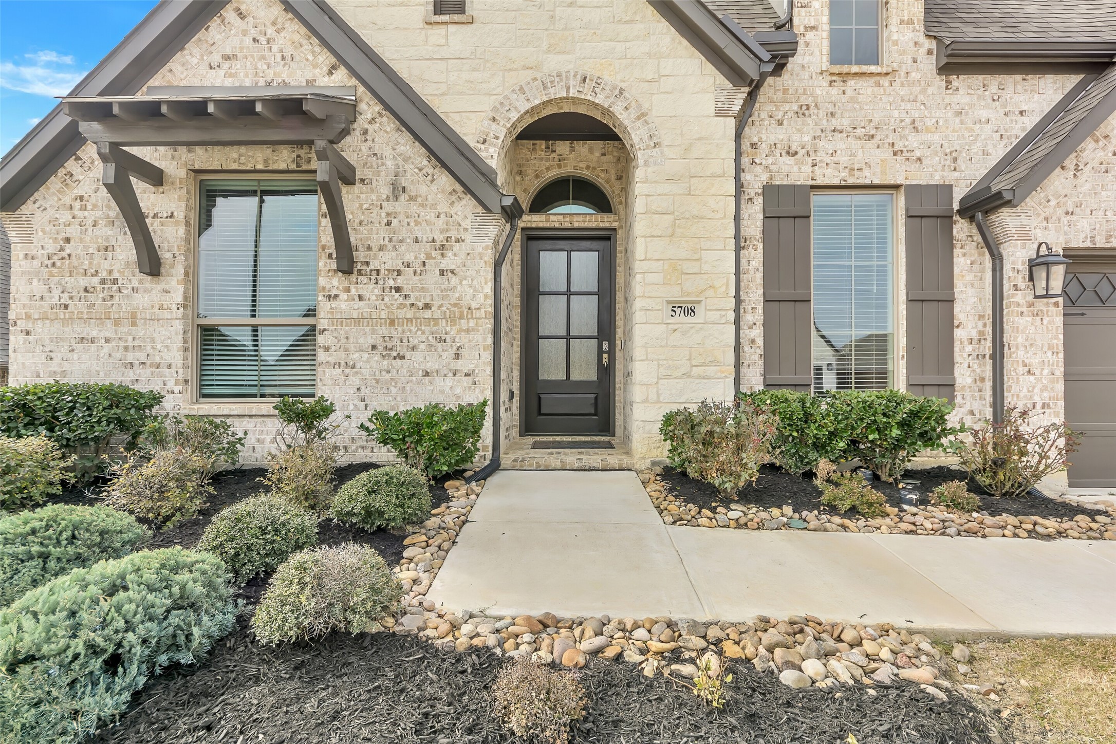 5708 Lake Jackson Drive Fort Worth TX 76126