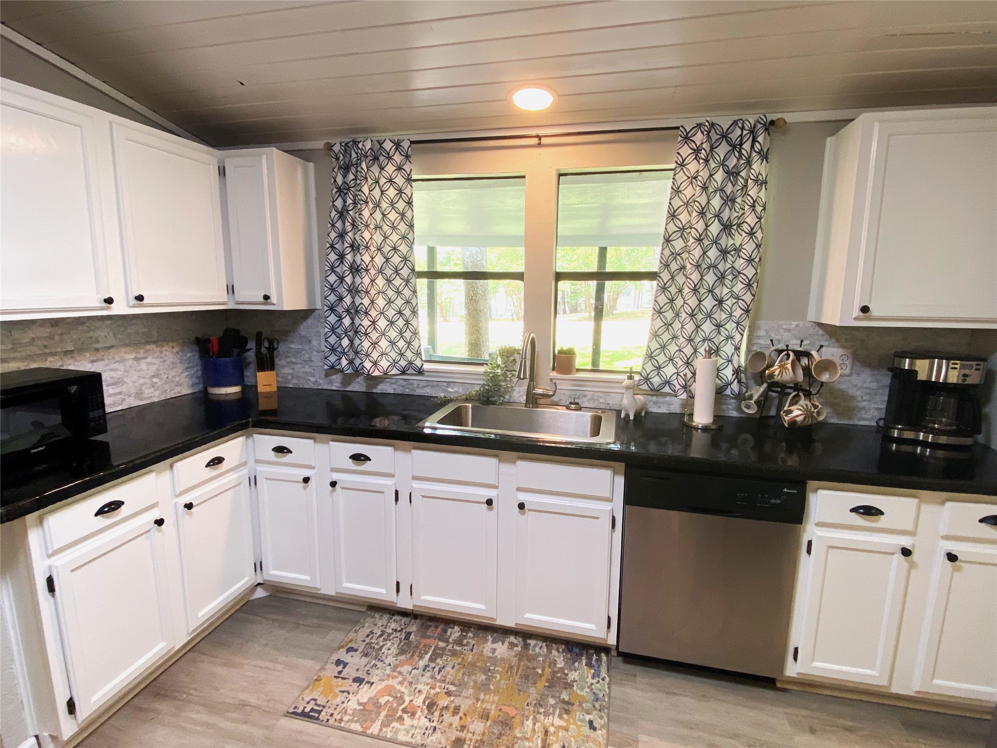 184 Beachwood Drive Mabank TX 75156