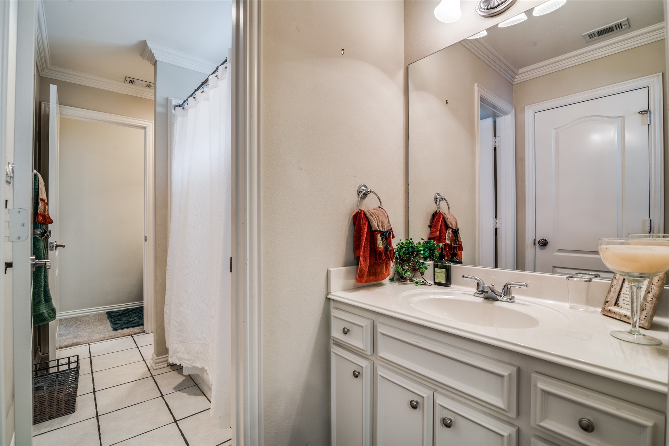 2305 Rosser Court Rowlett TX 75088