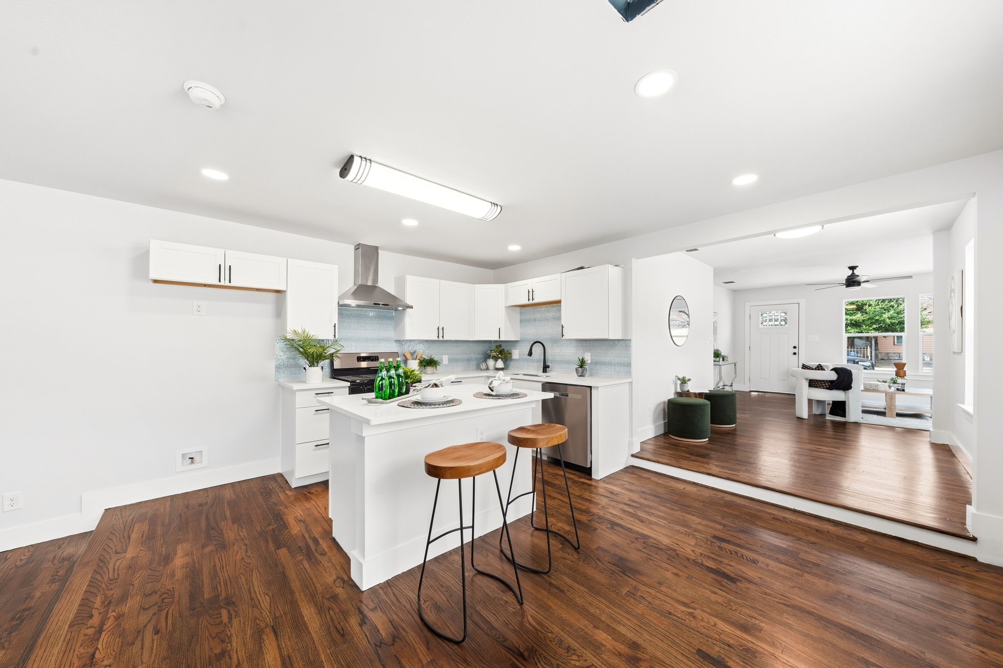 1218 Tarpley Avenue Dallas TX 75211