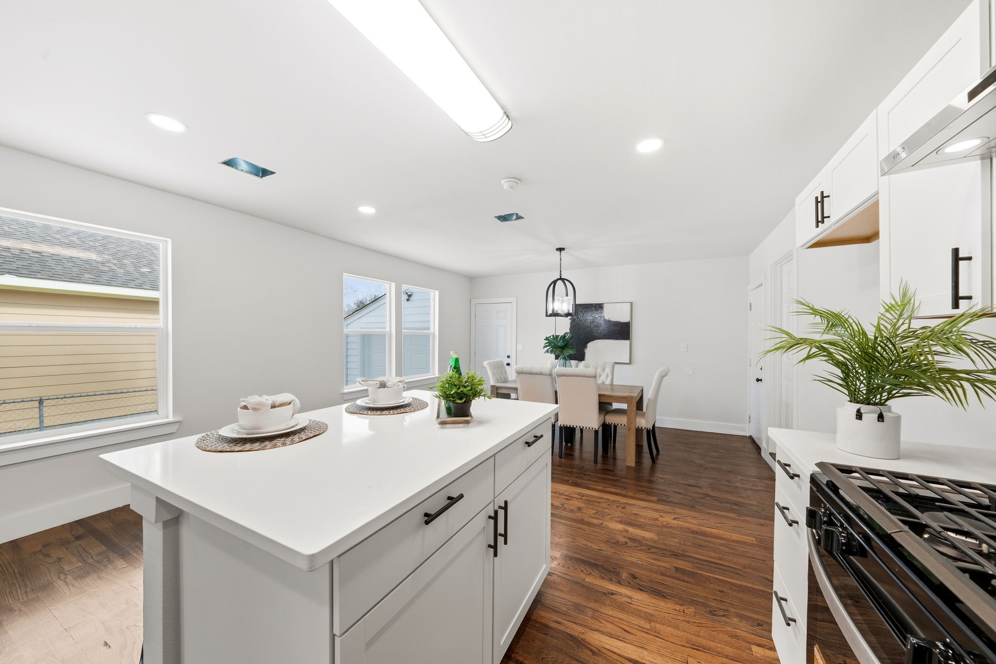 1218 Tarpley Avenue Dallas TX 75211
