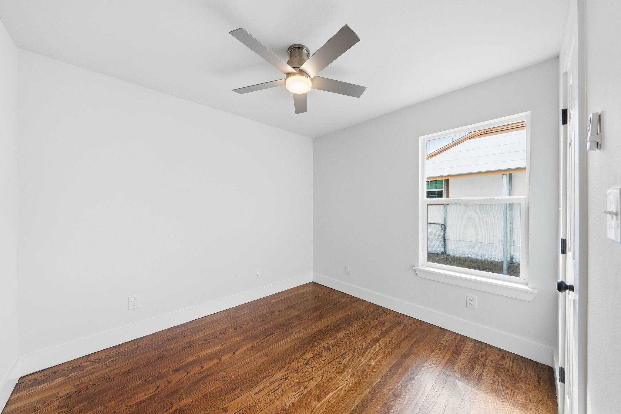 1218 Tarpley Avenue Dallas TX 75211