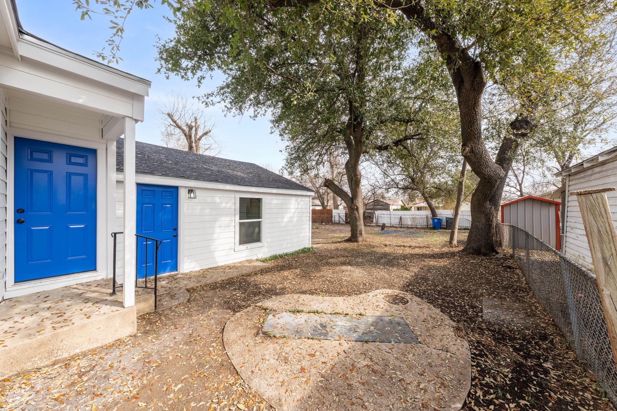 1218 Tarpley Avenue Dallas TX 75211