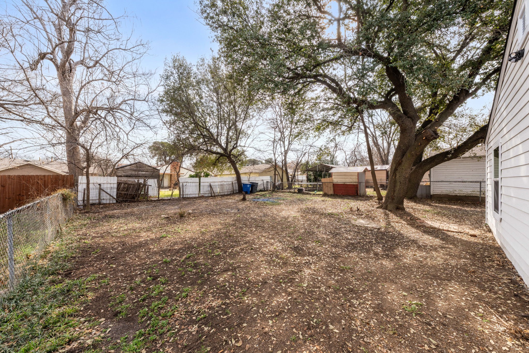 1218 Tarpley Avenue Dallas TX 75211