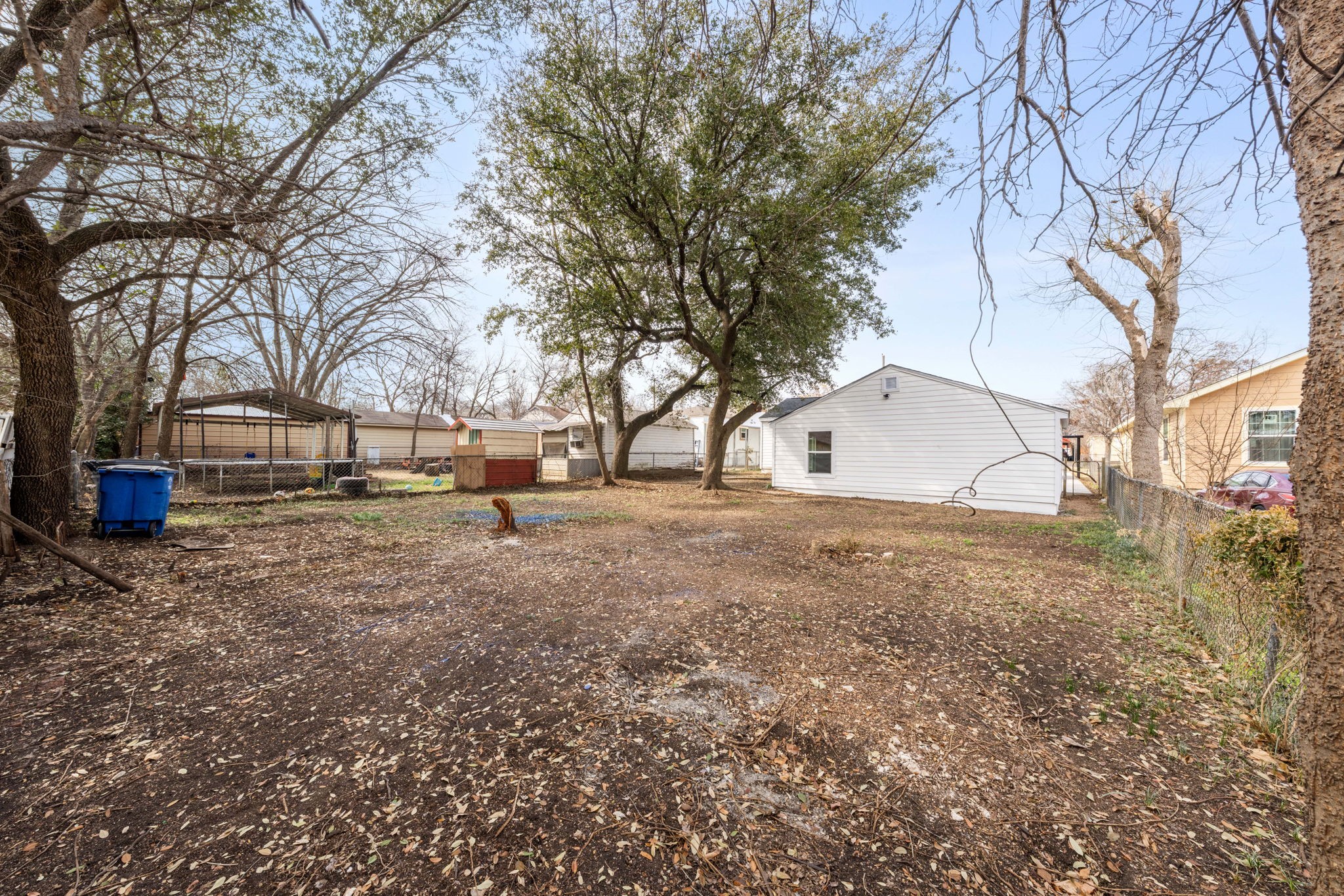 1218 Tarpley Avenue Dallas TX 75211
