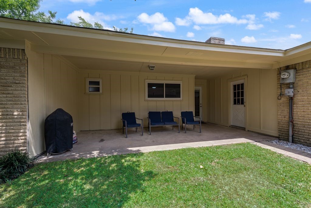 1511 Richland Drive Richardson TX 75081
