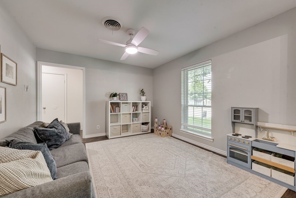 1511 Richland Drive Richardson TX 75081