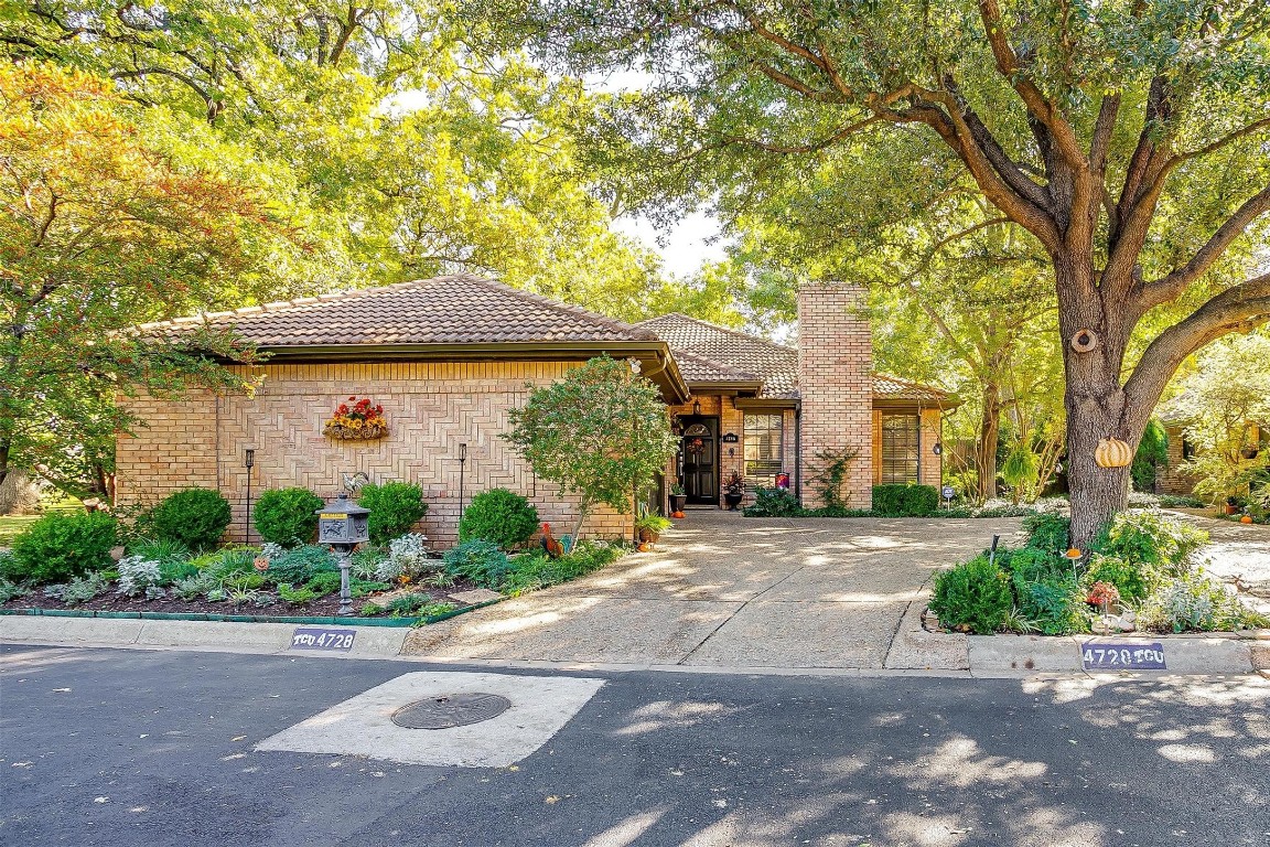 4728 Trail Bend Circle Fort Worth TX 76109