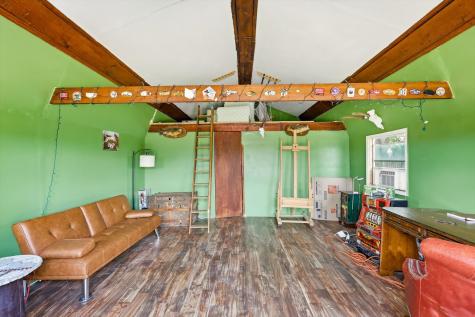 1810 Apache Trail Mesquite TX 75149