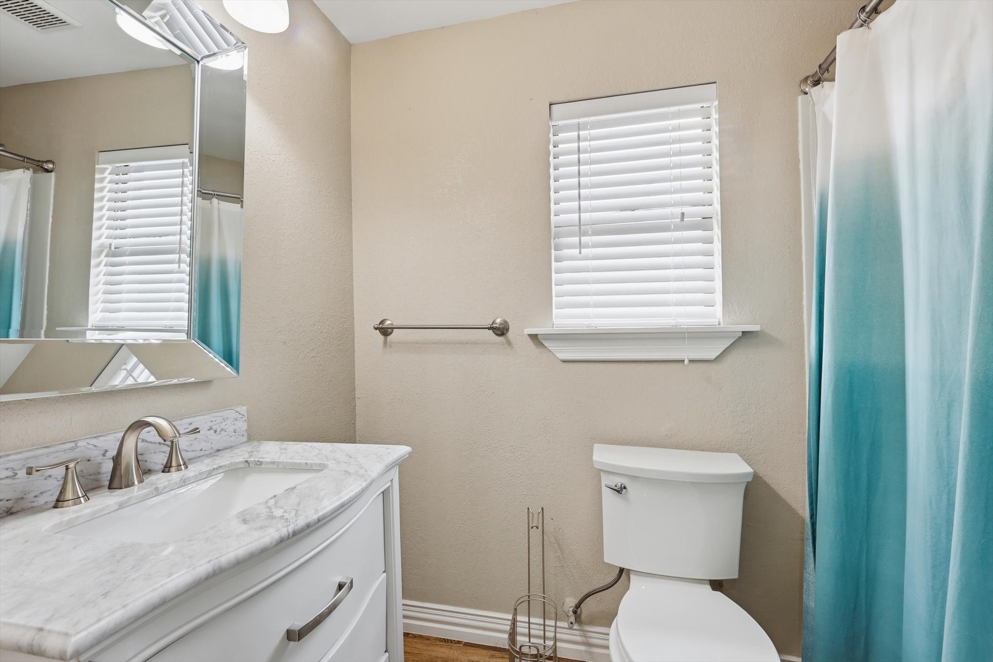 1810 Apache Trail Mesquite TX 75149