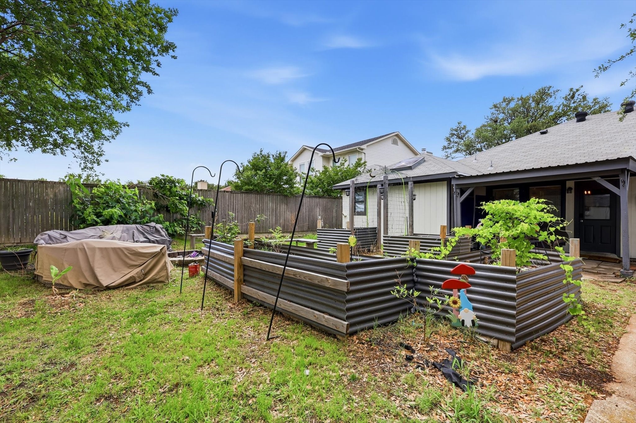 1810 Apache Trail Mesquite TX 75149