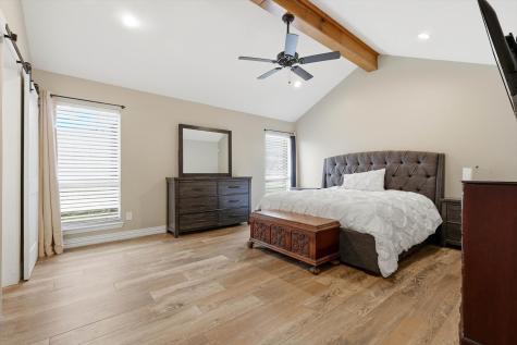 1810 Apache Trail Mesquite TX 75149