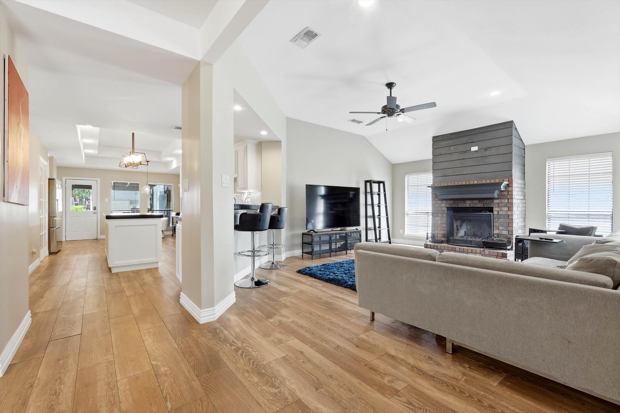 1810 Apache Trail Mesquite TX 75149