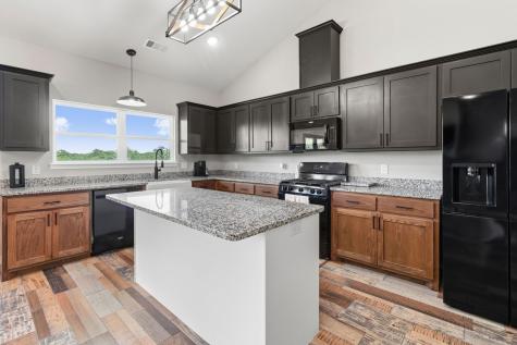 688 Sandstone Court Sunset TX 76270