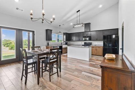 688 Sandstone Court Sunset TX 76270