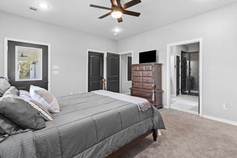 688 Sandstone Court Sunset TX 76270