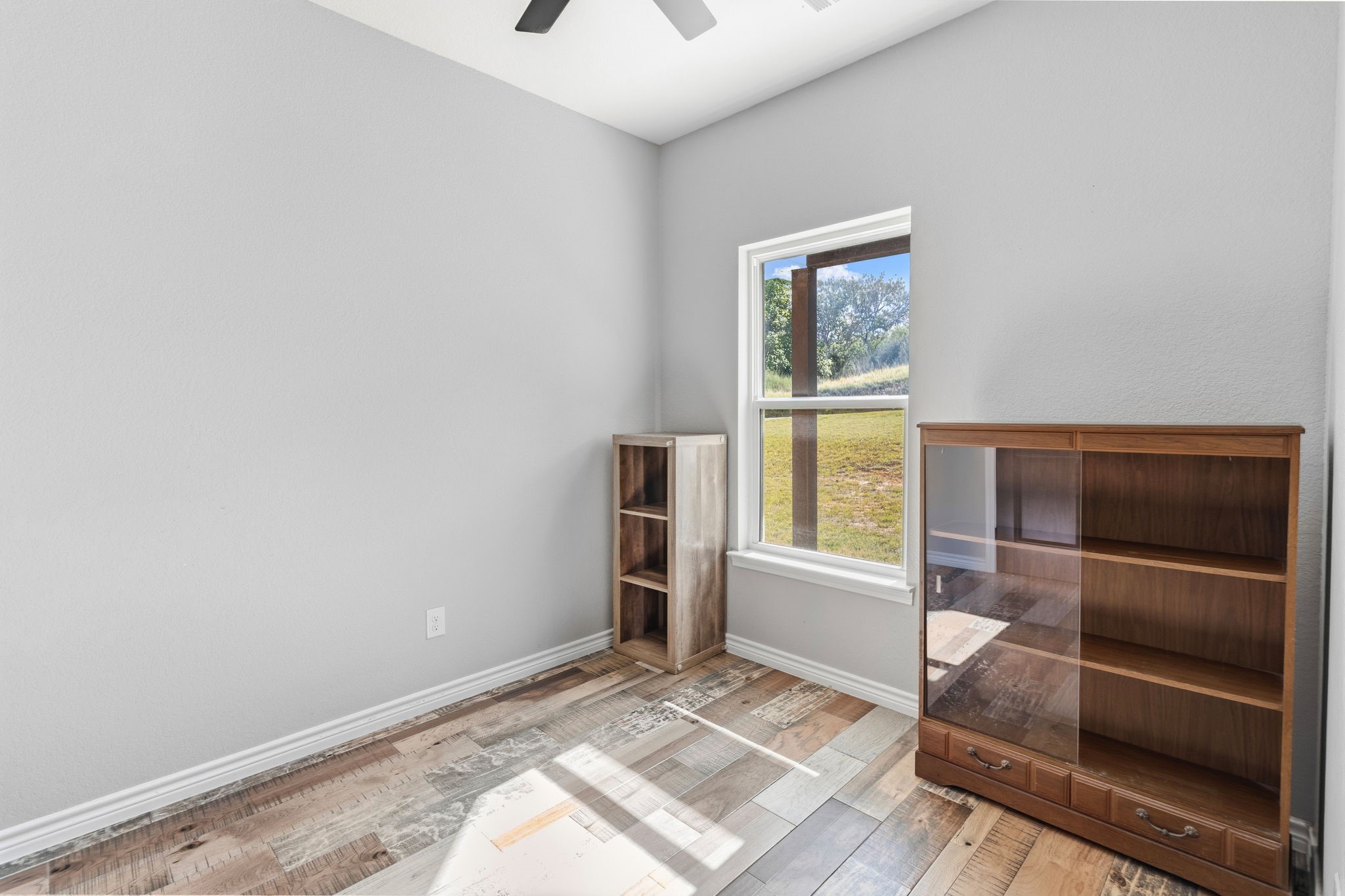 688 Sandstone Court Sunset TX 76270