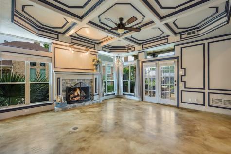 4123 Crossing Lane Dallas TX 75220