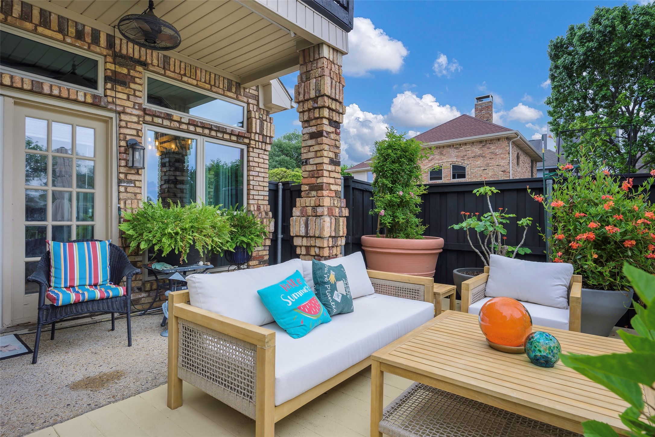 4123 Crossing Lane Dallas TX 75220