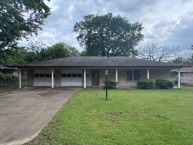 1930 Cedar Street Paris TX 75460