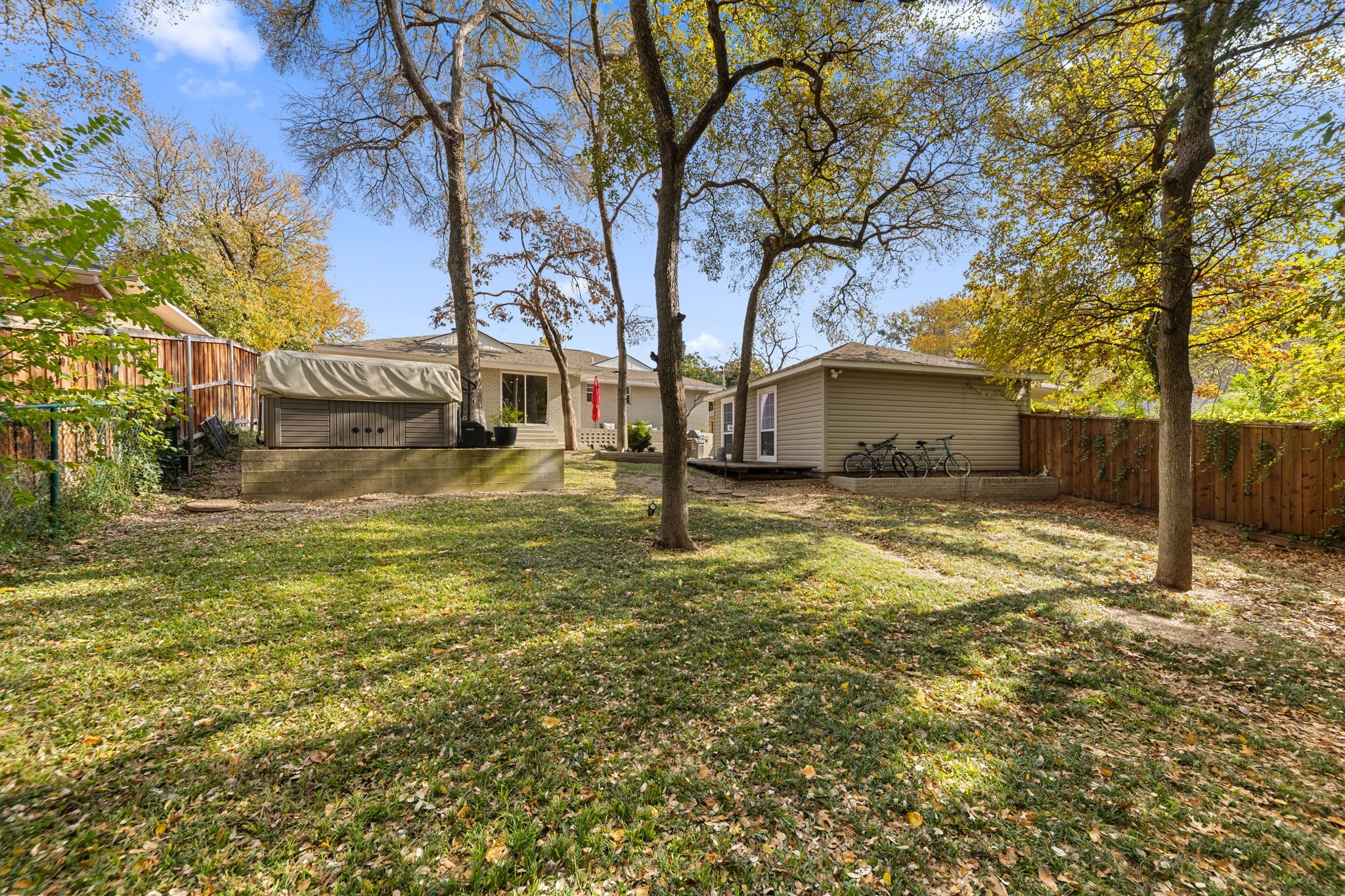 8053 Claremont Drive Dallas TX 75228