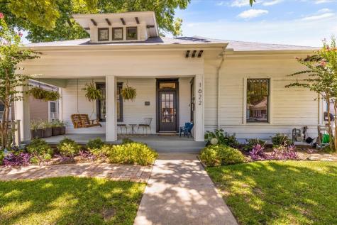 1622 College Avenue Fort Worth TX 76104