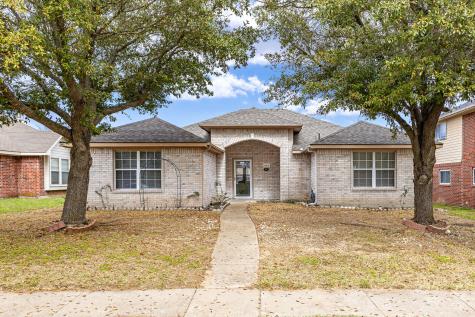 1153 Beechwood Lane Cedar Hill TX 75104