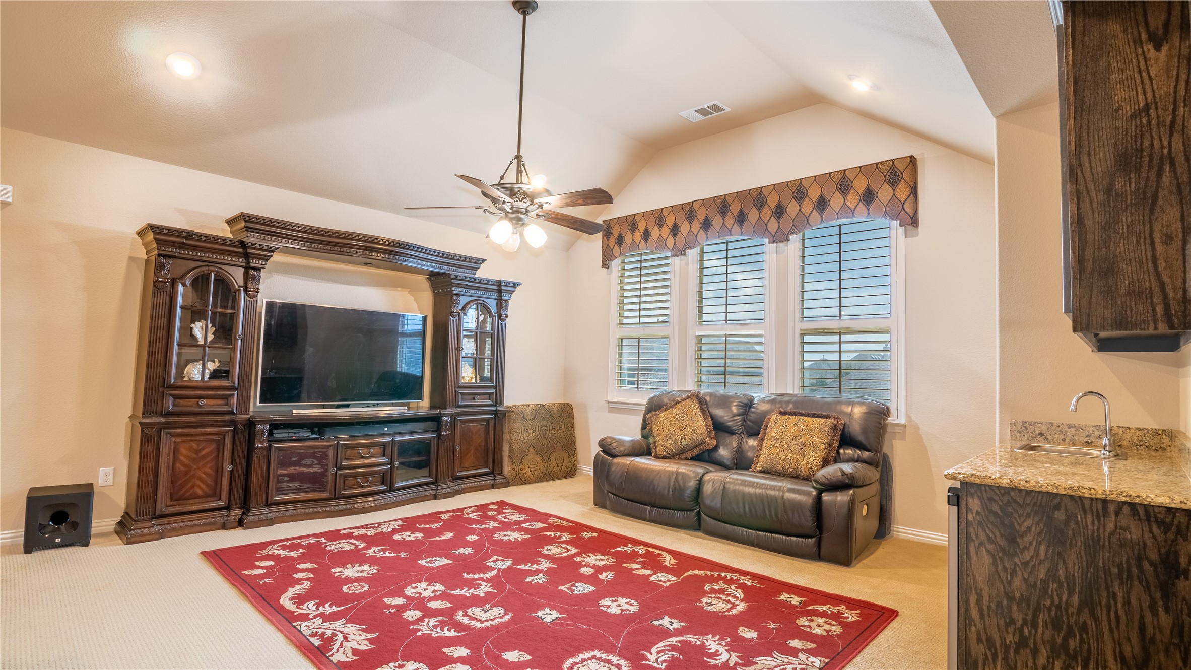 4017 Jasmine Fox Lane Arlington TX 76005