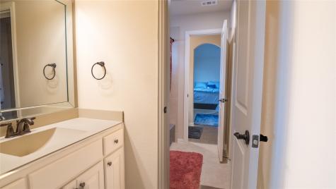 4017 Jasmine Fox Lane Arlington TX 76005