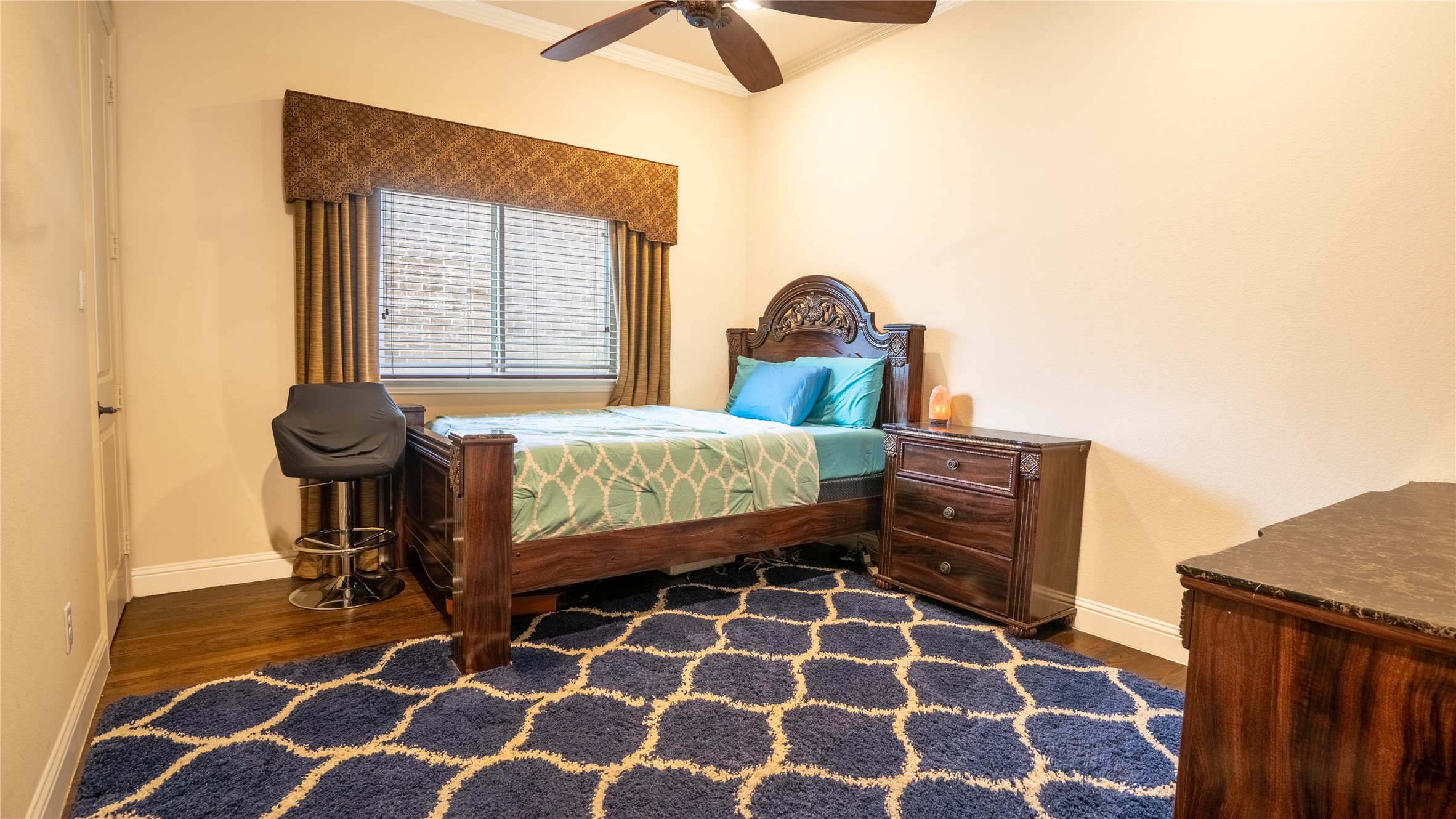 4017 Jasmine Fox Lane Arlington TX 76005