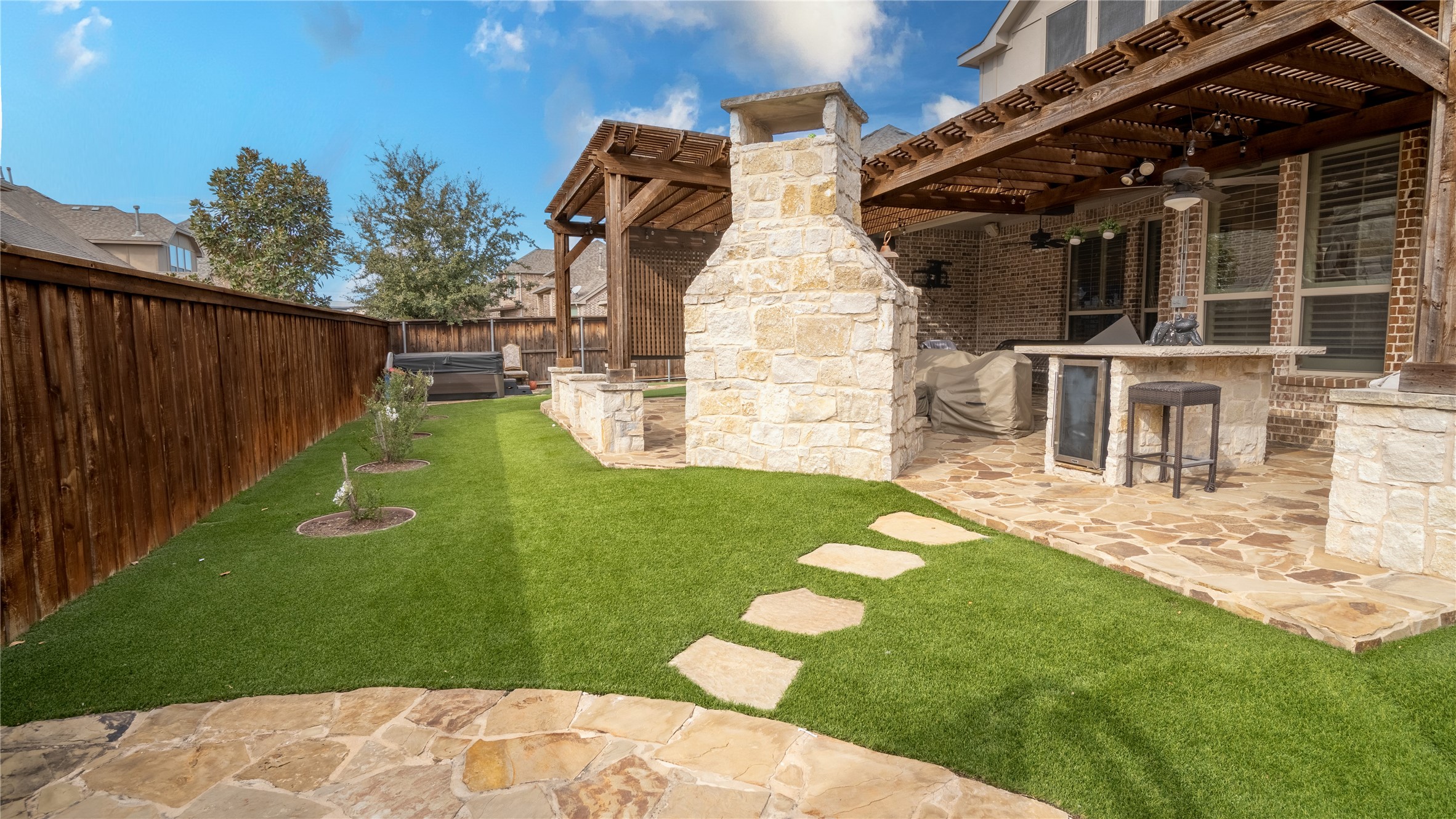 4017 Jasmine Fox Lane Arlington TX 76005