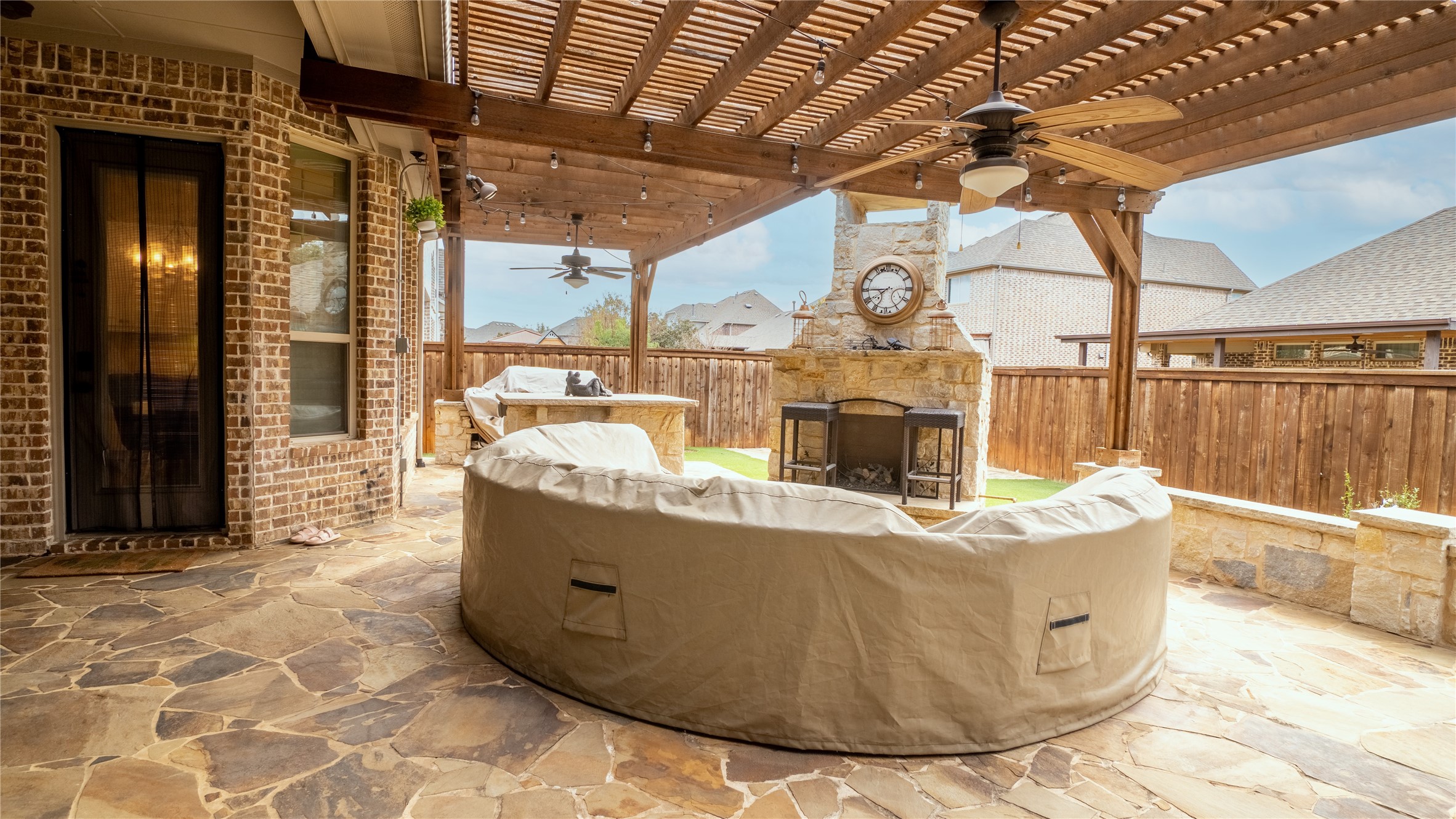 4017 Jasmine Fox Lane Arlington TX 76005
