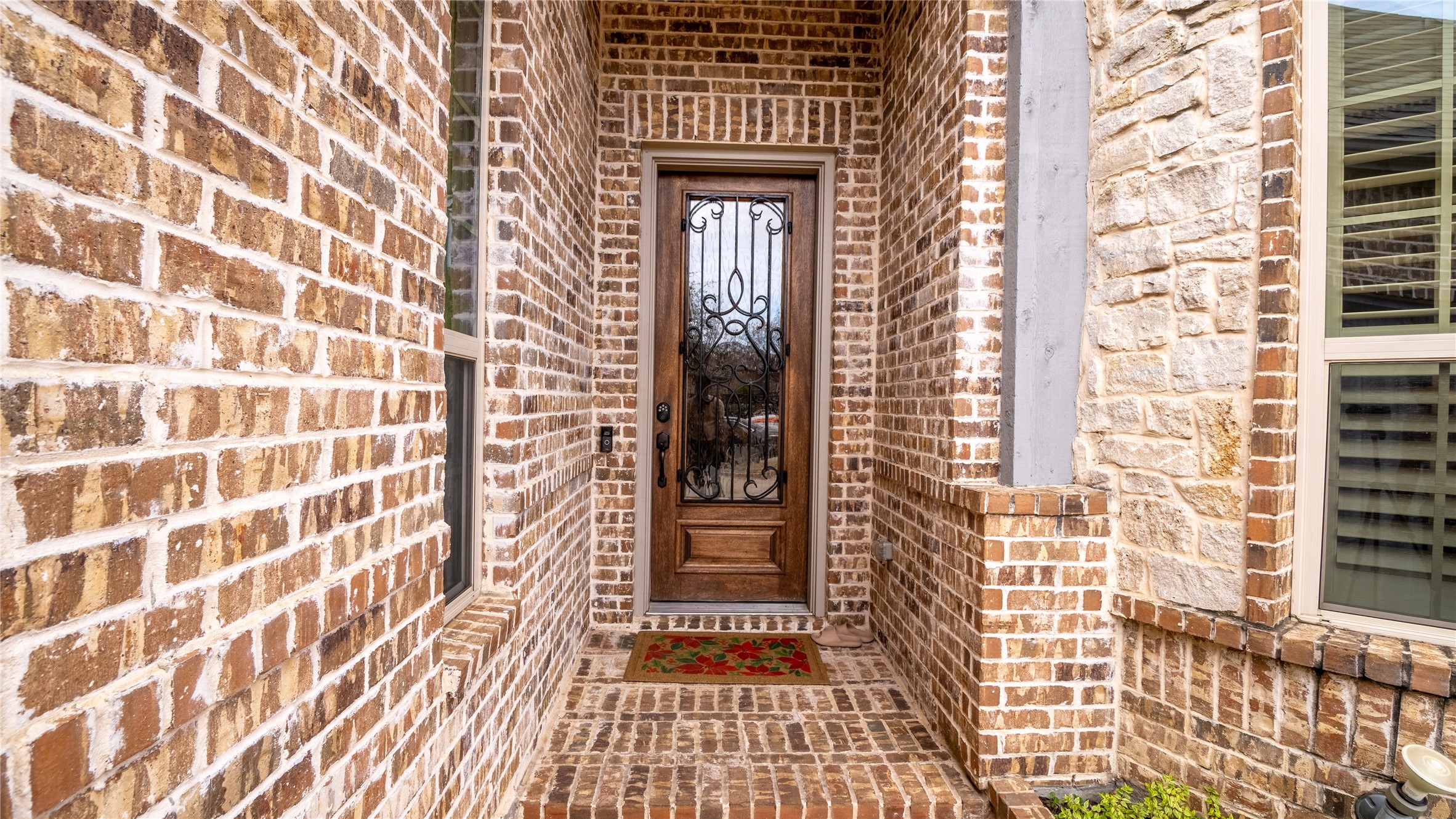 4017 Jasmine Fox Lane Arlington TX 76005