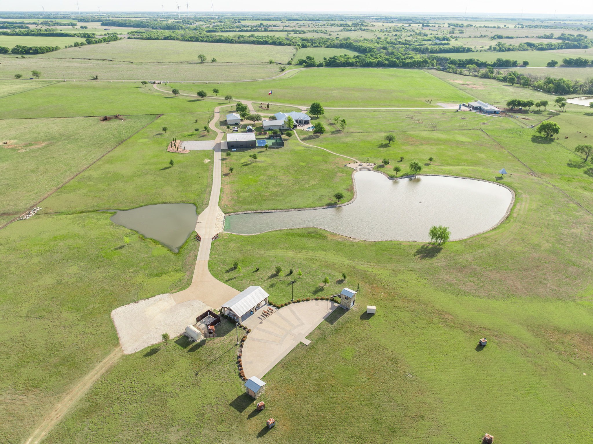 887 Hcr 3110 N Abbott TX 76621