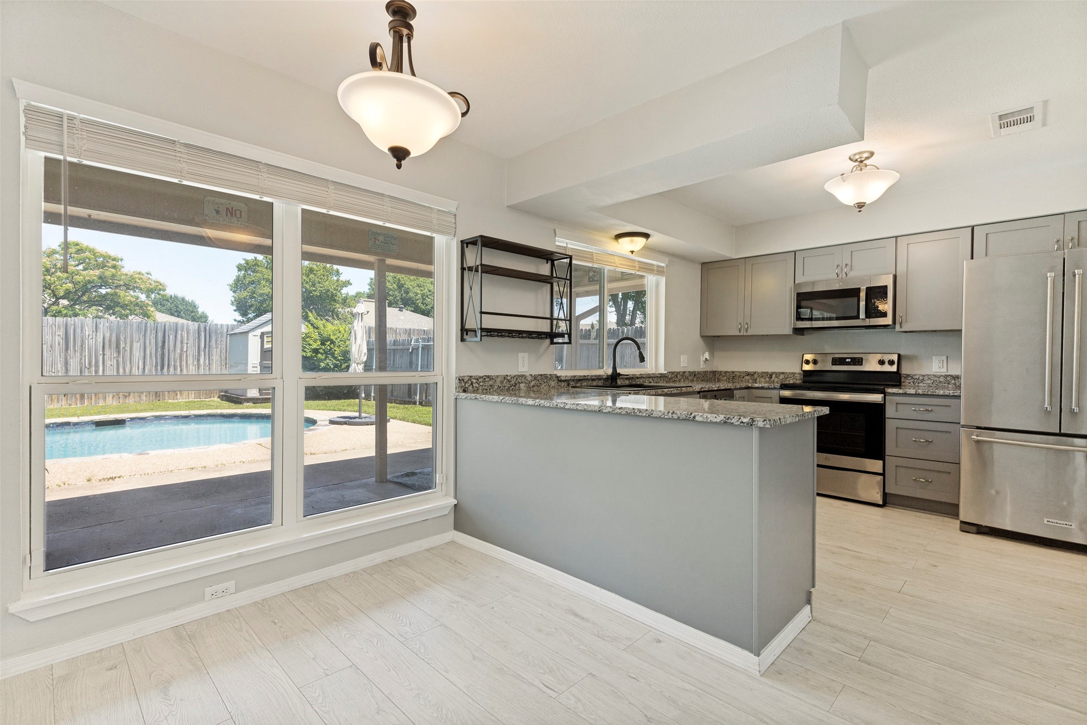 6625 Moss Lane Watauga TX 76148