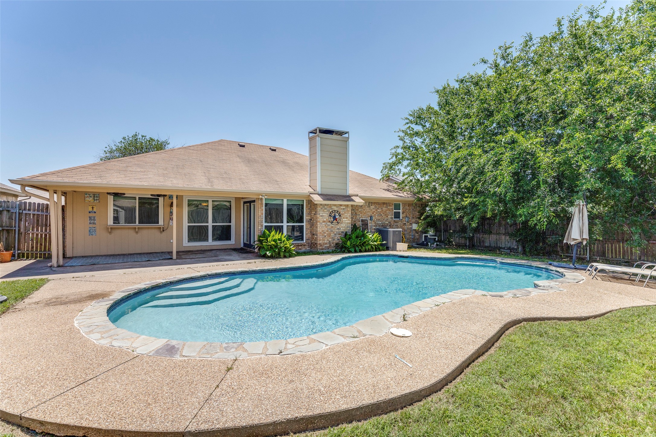 6625 Moss Lane Watauga TX 76148