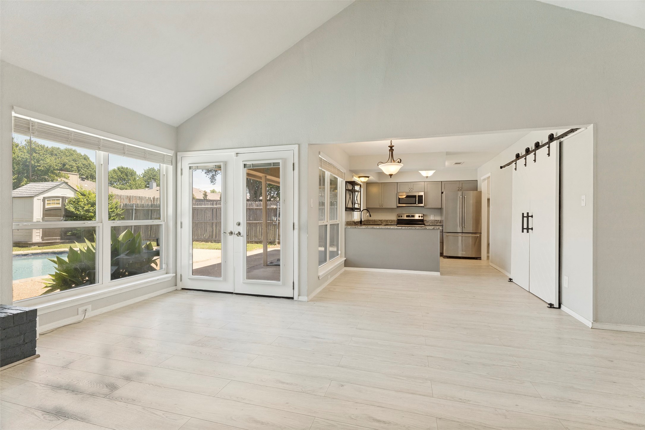6625 Moss Lane Watauga TX 76148