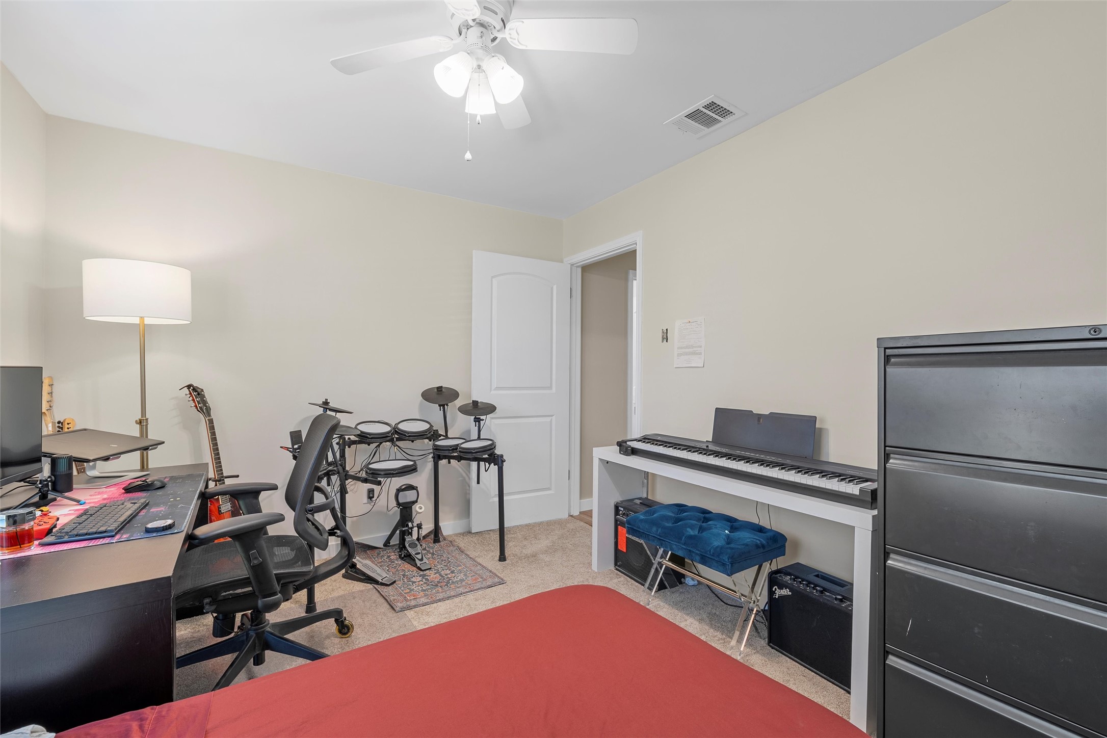 923 Vail Highlands Hewitt TX 76643
