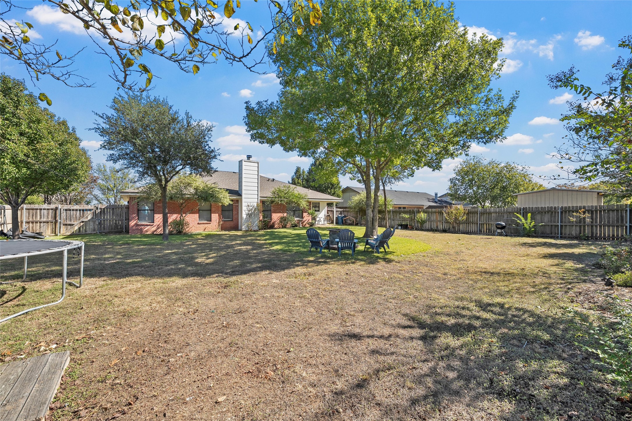 923 Vail Highlands Hewitt TX 76643