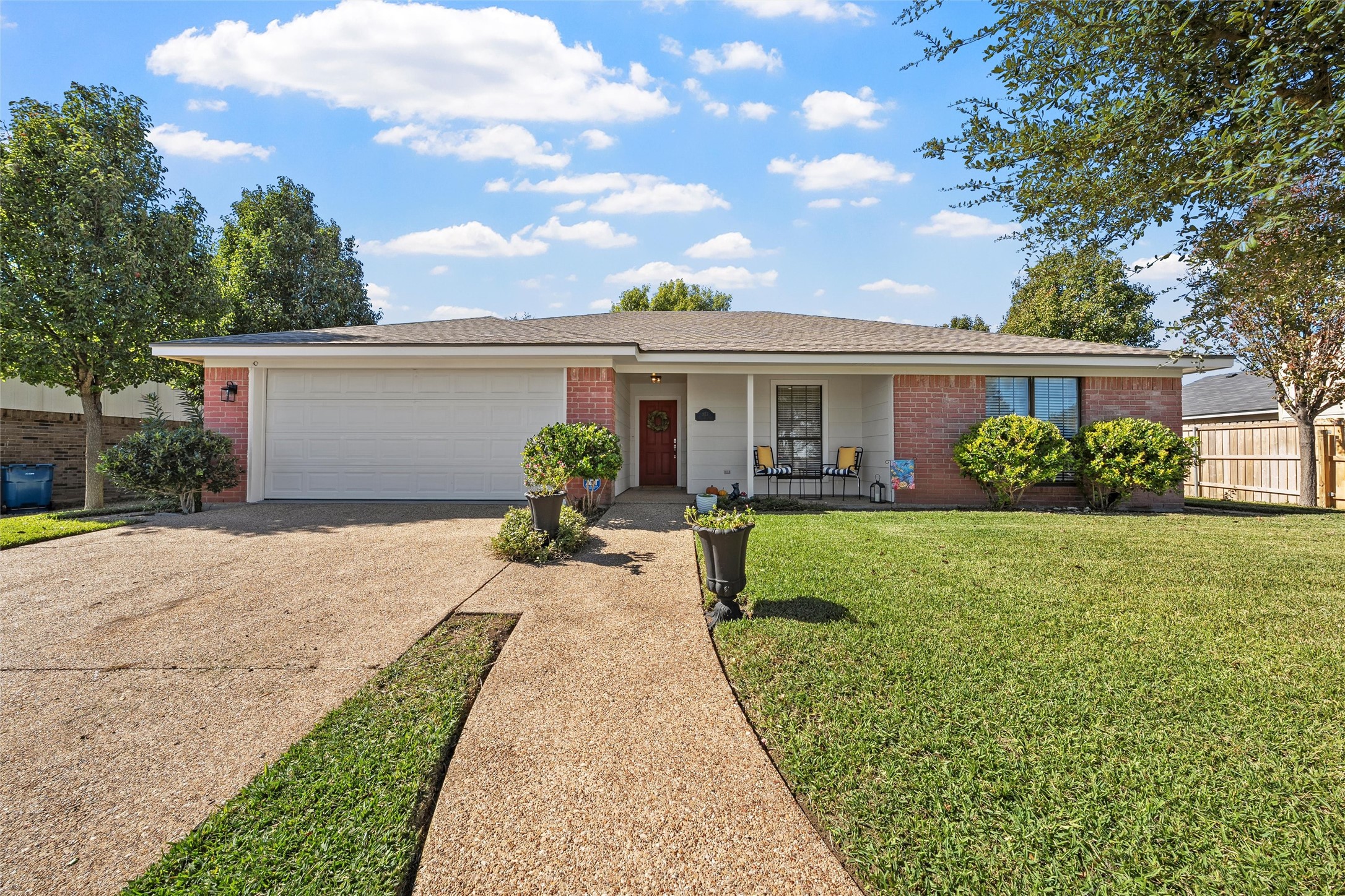 923 Vail Highlands Hewitt TX 76643