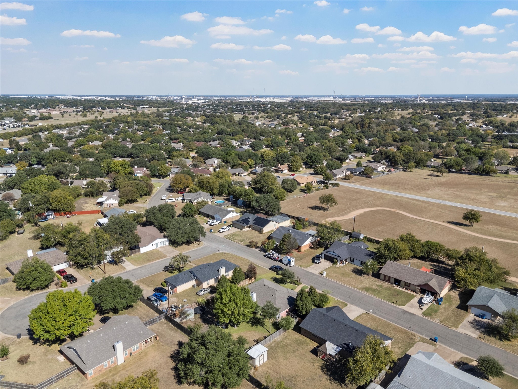 923 Vail Highlands Hewitt TX 76643