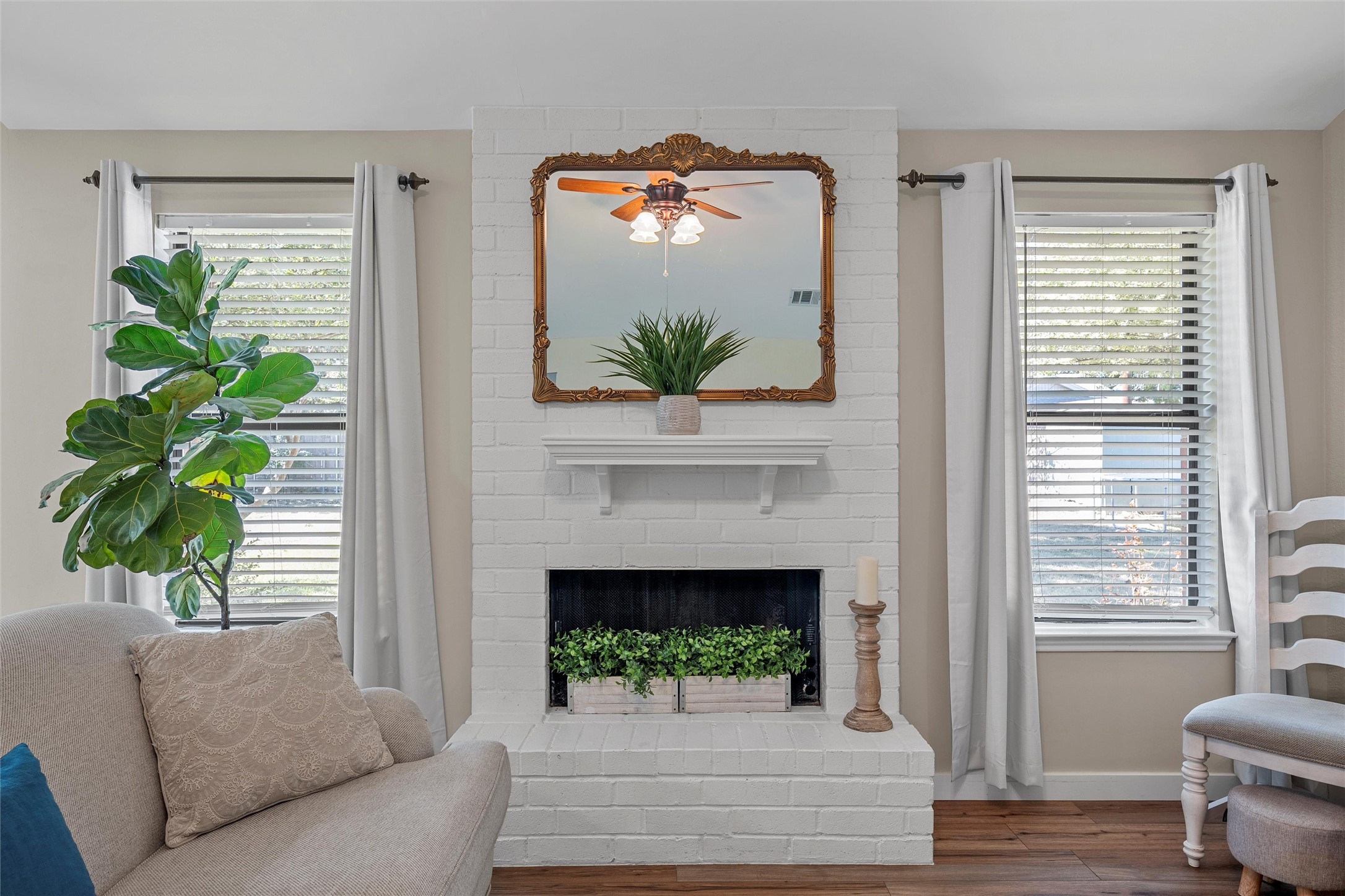 923 Vail Highlands Hewitt TX 76643