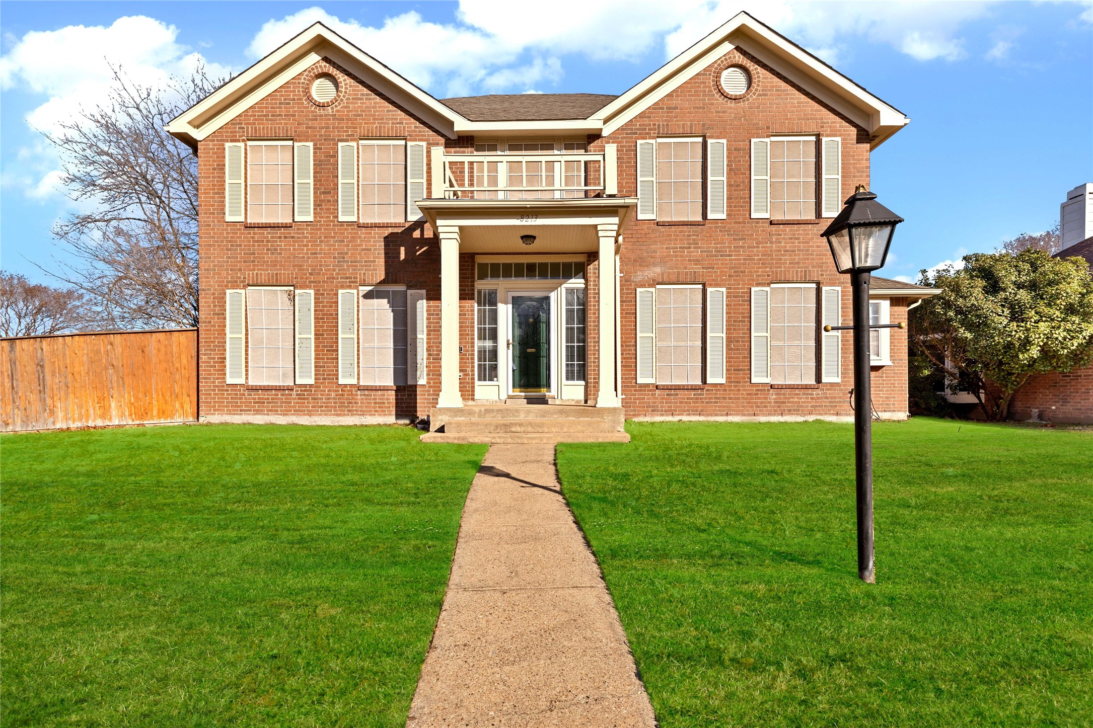 8213 Brentwood Street Rowlett TX 75088