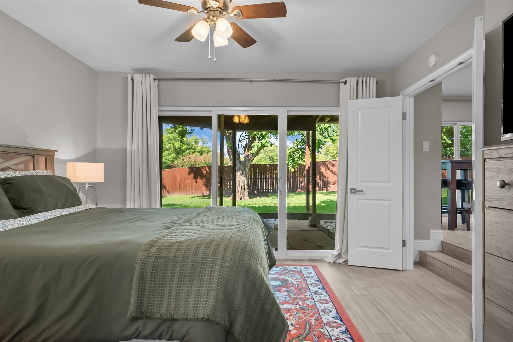 16 Bounty Road W Benbrook TX 76132