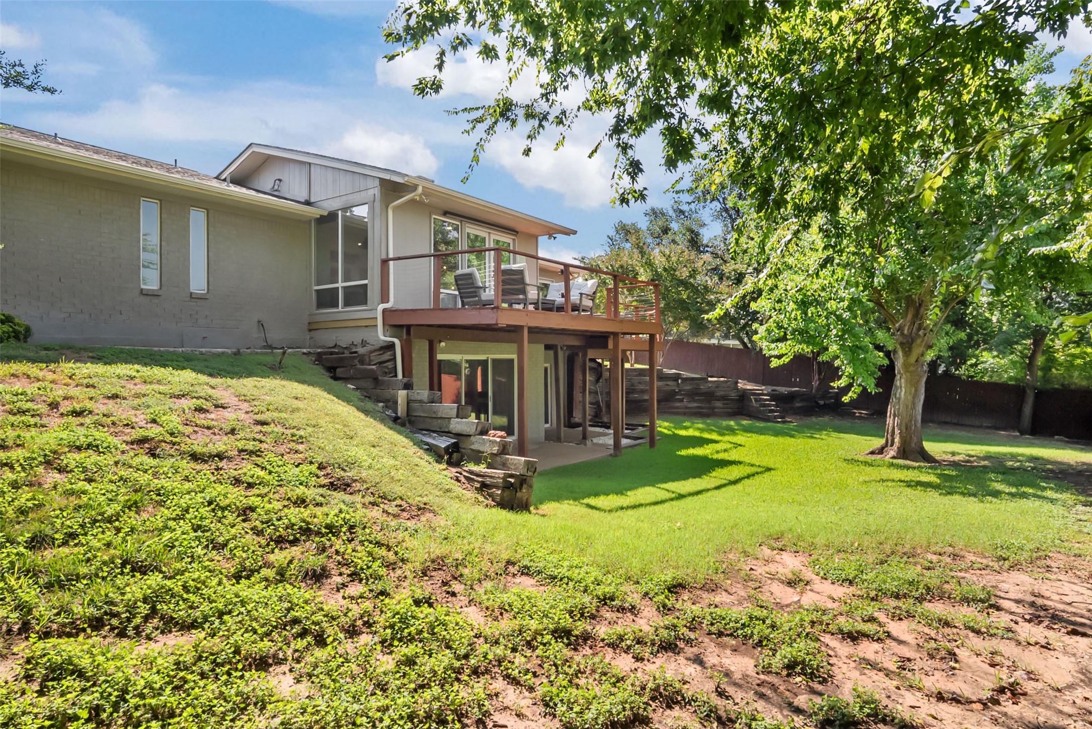 16 Bounty Road W Benbrook TX 76132