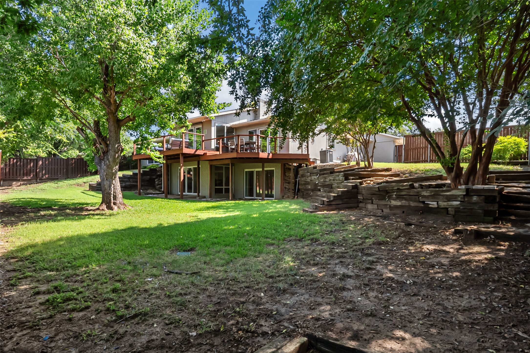 16 Bounty Road W Benbrook TX 76132