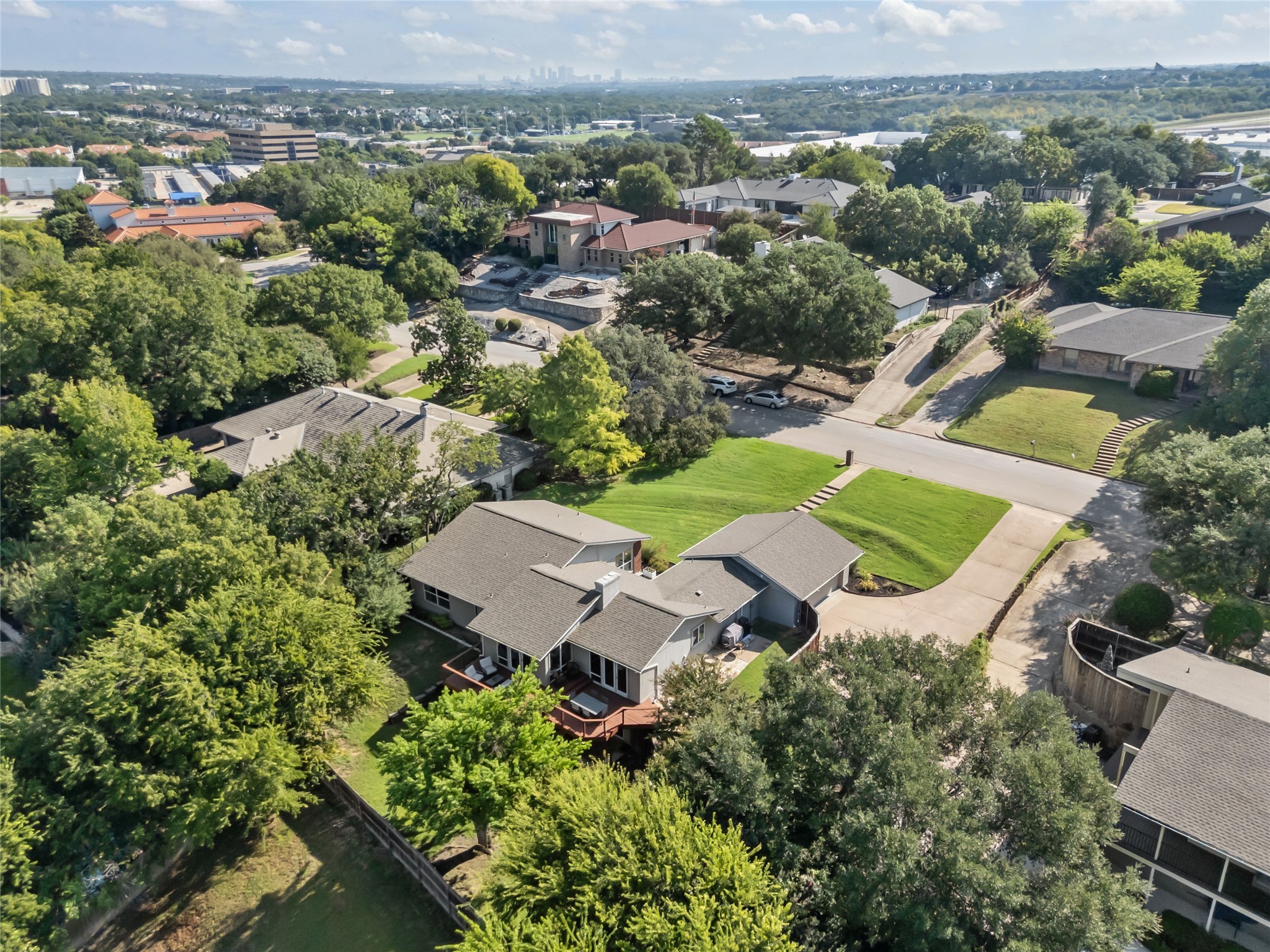 16 Bounty Road W Benbrook TX 76132